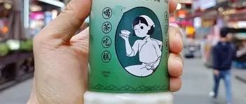 奶茶杯能有多卷？看到這些奇葩奶茶我驚掉下巴