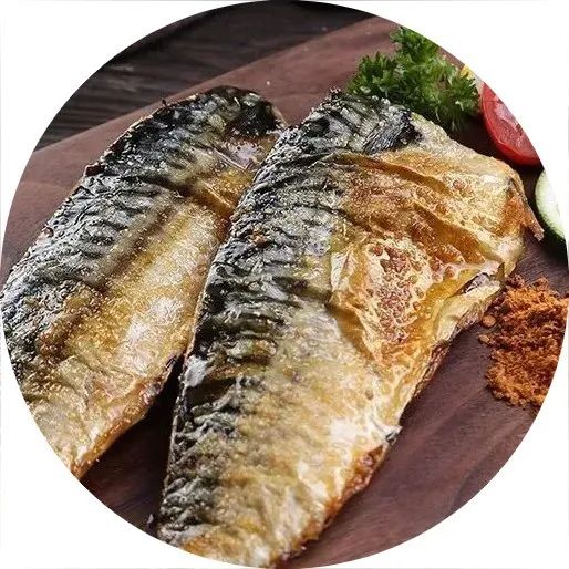 免費(fèi)送魚啦！日料店  元一份的煎青花魚 ，在家可以吃 頓啦！